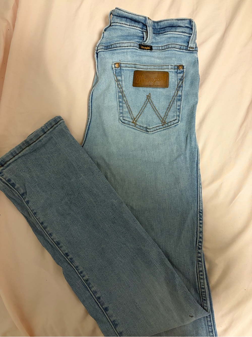 Retro Wrangler Women’s Light Blue bootcut Jeans